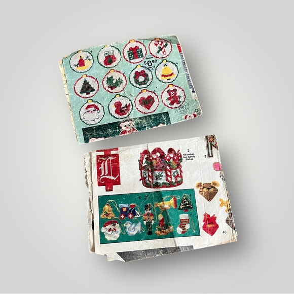 Vintage Needlepoint Plastic Canvas - Large Lot of Christmas pieces/pattern - Picture 14 of 16